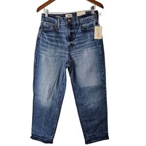 Universal Thread Vintage Straight Jeans Womens Size 6R Medium Wash Denim Retro